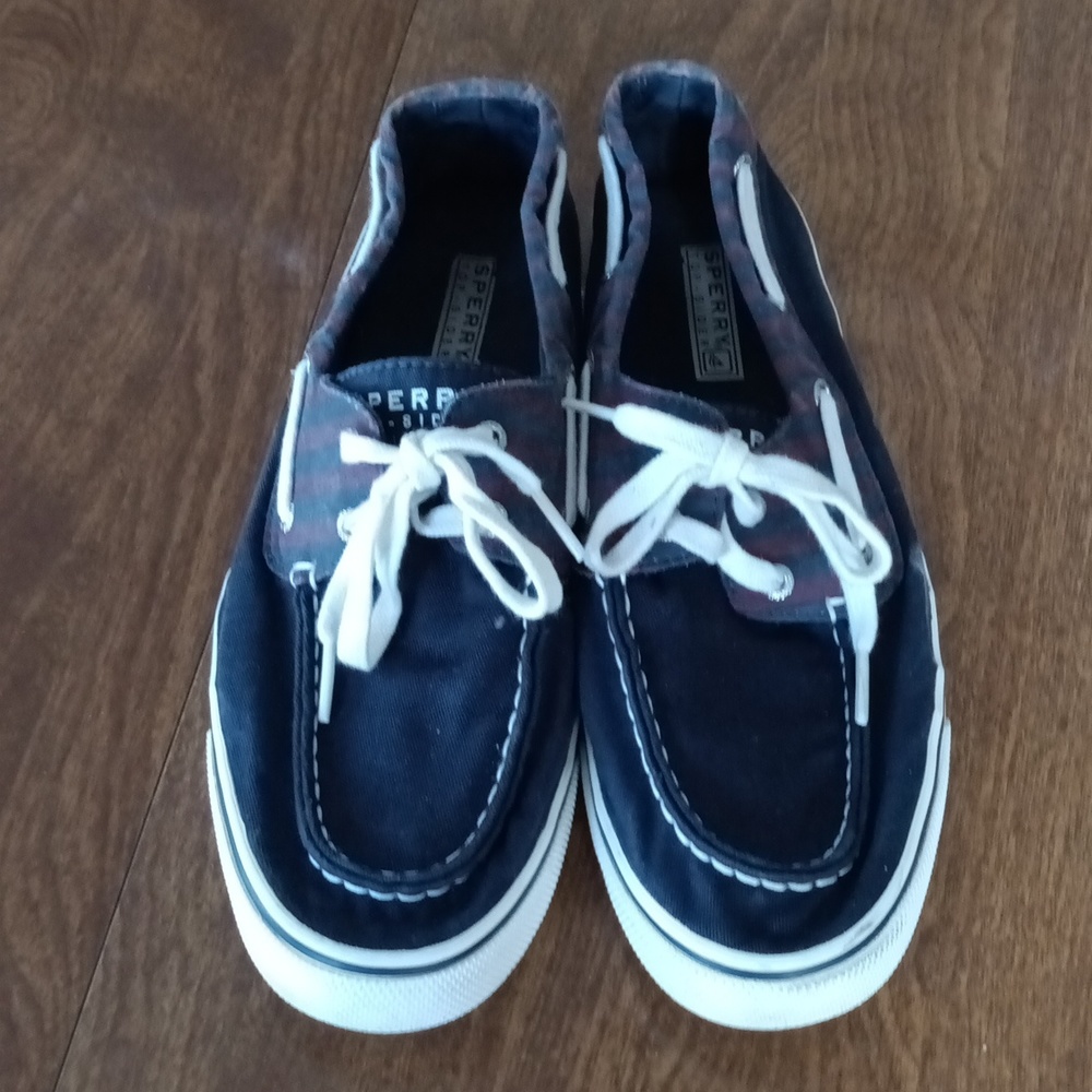 Sperry Women's Bahama loafer. Size 9.5.